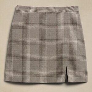 Banana Republic Notch Front Mini Skirt, plaid, 8, LNWOT/no flaws, fully lined